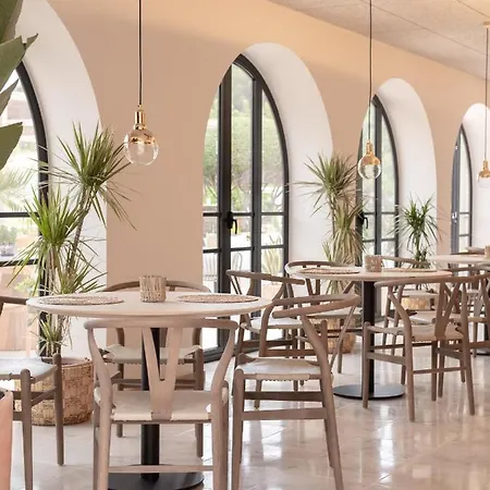 Bella Colina I Vintage 1953 Hotel 3*