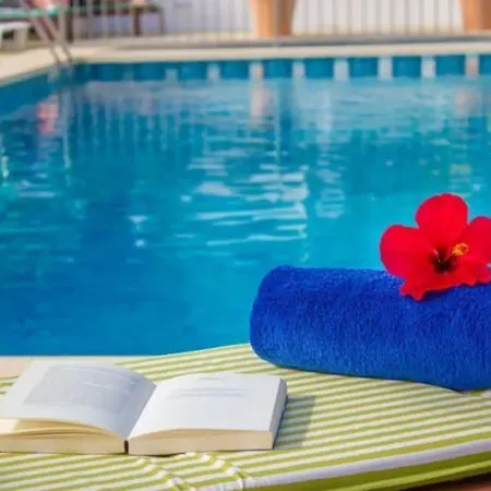 Bella Colina I Vintage 1953 Hotel Peguera