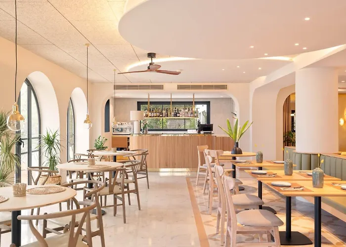 Ξενοδοχείο Bella Colina I Vintage 1953 3*