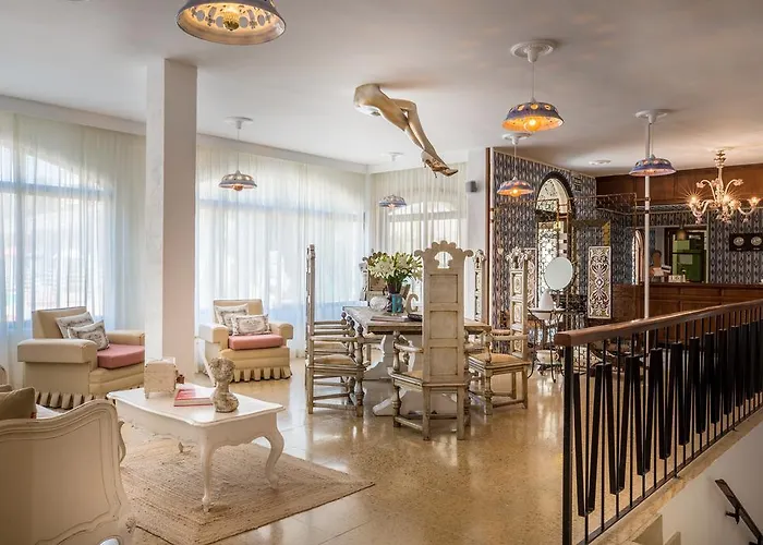 Bella Colina I Vintage 1953