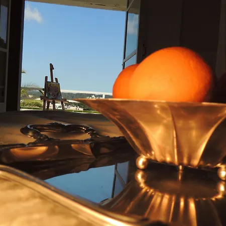 Bella Colina I Vintage 1953 Hotel